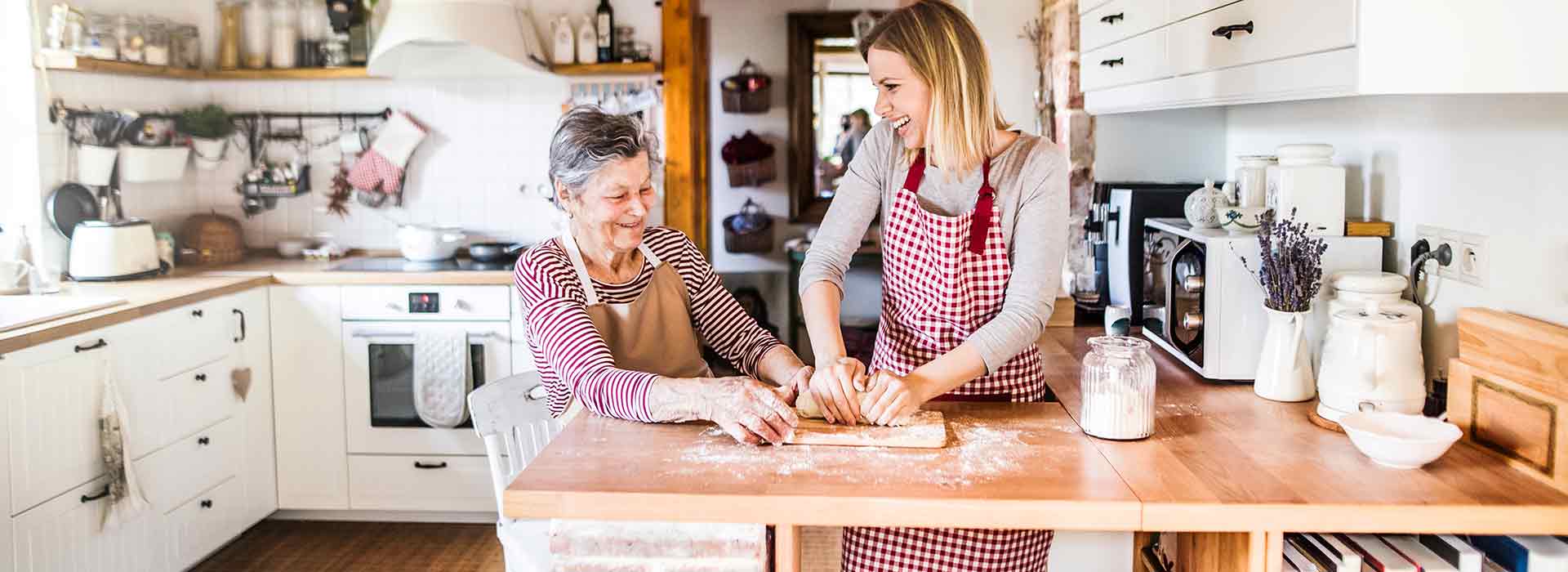cucinare-con-la-nonna assistenza socio sanitaria milano Assistenza anziani domiciliare